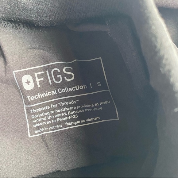 Figs  Fionlite material Joggers Size Small (Color Black) - Picture 10 of 14